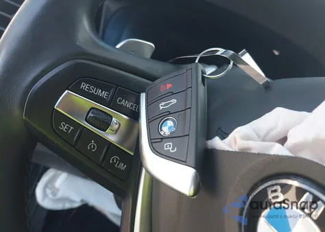 2020 BMW 330I xDrive from USA, damaged, VIN 3MW5R7J04L8B08289